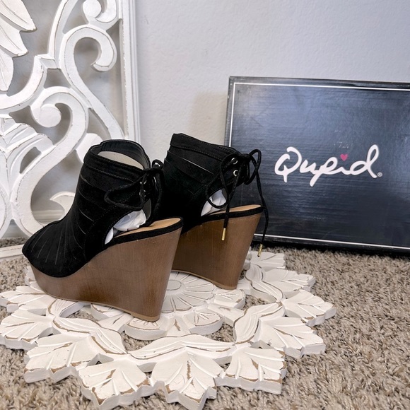 New Women Qupid Suede wedges Slitted Wooden Platform Sandal NEW IN BOX! - Picture 3 of 13